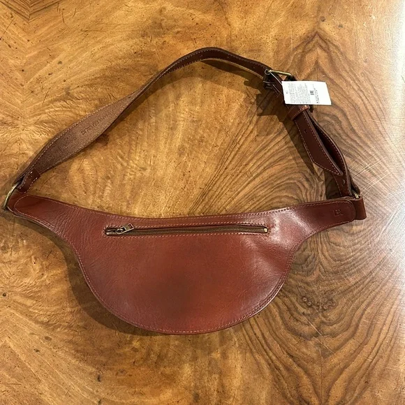 Banana Republic Brown Leather Crossbody Belt Bag - Picture 2 of 5